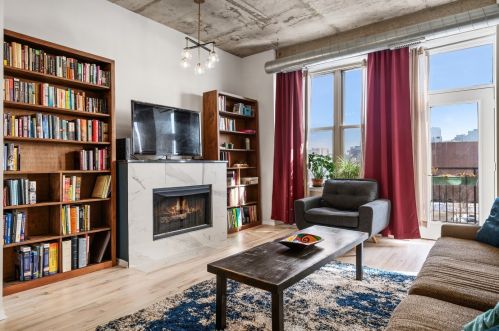 6 Laflin St, Chicago, IL 60607-2433