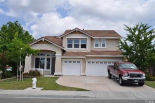 300 Rock Creek Cir, Vacaville, CA 95688-9357