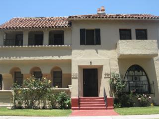 3139 43rd Pl, Los Angeles CA  90008-5266 exterior