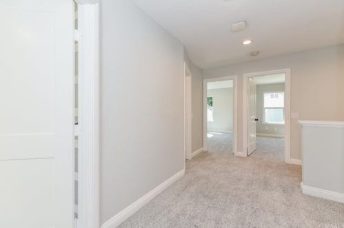 8 Henry, Irvine CA  92620-3256 exterior