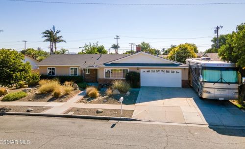 1533 Acadia St, Simi Valley, CA 93063-3110