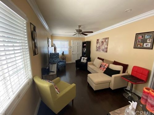 2048 Wayside St, Compton, CA 90222-2401