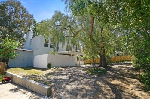 6143 Wisteria St, Simi Valley, CA 93063-4762
