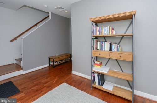 1431 5 St, Philadelphia PA 19147-0059 exterior