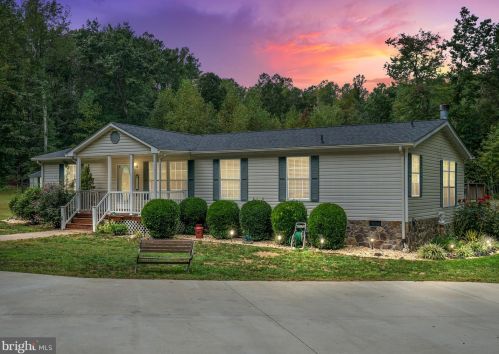 6008 Glebe Run Rd, Partlow, VA 22534-9677