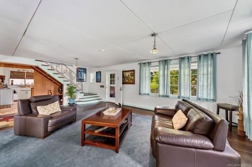 3618 Alani Dr, Honolulu HI  96822-1414 exterior