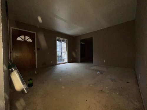 5479 Brownlee Rd, Stone Mountain, GA 30087-3123