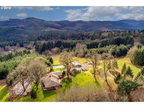 16000 Red Shot Ln, Carlton, OR 97111-9435