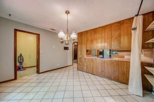5055 Shore Dr, Conyers GA  30094-4711 exterior
