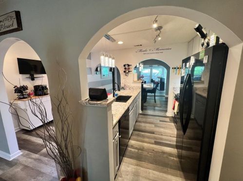 6664 Saganaw Dr, Rex GA 30273-2227 exterior