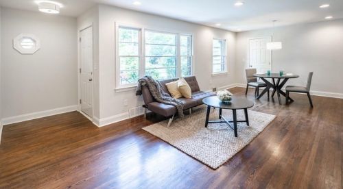 2350 Manor Ave, Atlanta GA  30344-1028 exterior