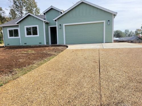 228 Redbud Dr, Paradise, CA 95969-3708