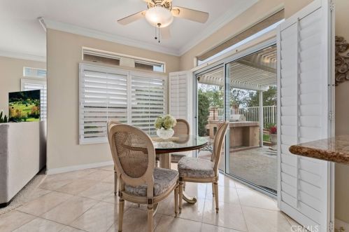 405 Laureltree Dr, Anaheim CA  92808-1648 exterior