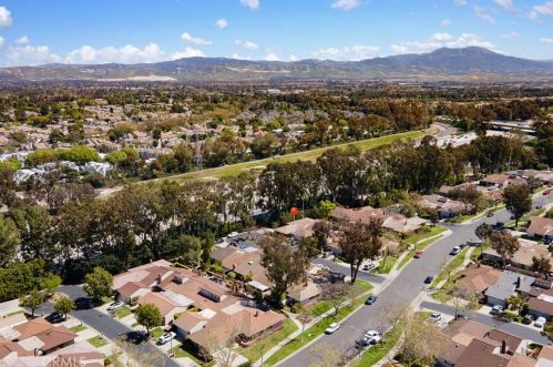 10 Cherry, Irvine CA  92612-2313 exterior