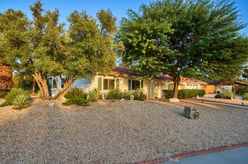 880 Camino Condor, Palm Springs, CA 92262-5925