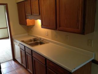 6381 Kirby Downs Dr, Memphis TN  38115-3406 exterior