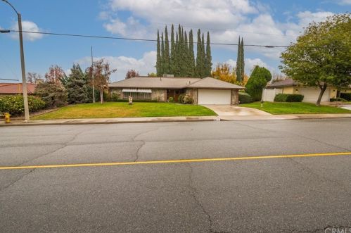 301 Bellevue Ave, Redlands, CA 92373-4909