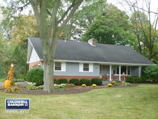 501 Birch Dr, Joliet, IL 60404-9778