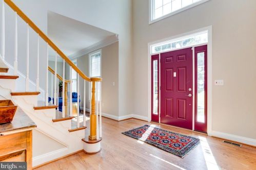 1183 Old County Rd, Arnold, MD 21012-1810