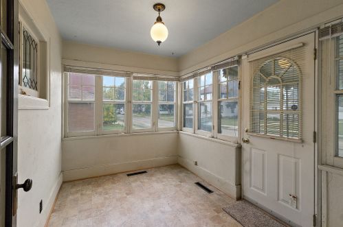 480 Mulberry St, Kankakee, IL 60901-2449