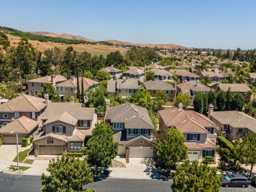 10 Brockton, Irvine CA  92620-7911 exterior