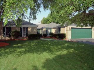 39805 Crabapple Dr, Antioch, IL 60002-2336