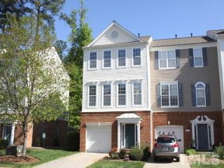 5506 Red Robin Rd, Raleigh, NC 27613-7065