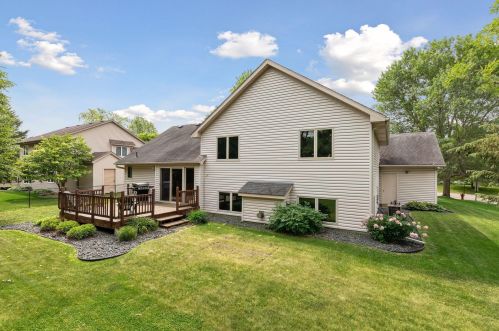 201 Dunbar Way, Saint Paul MN  55115-2815 exterior