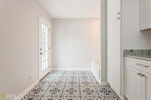 2661 Fleur De Lis Way, Atlanta GA  30360-1203 exterior