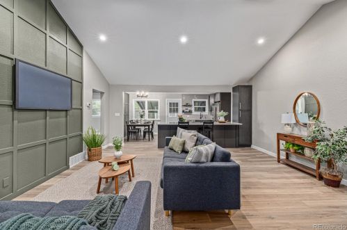 4151 Pennsylvania St, Englewood CO  80113-4747 exterior