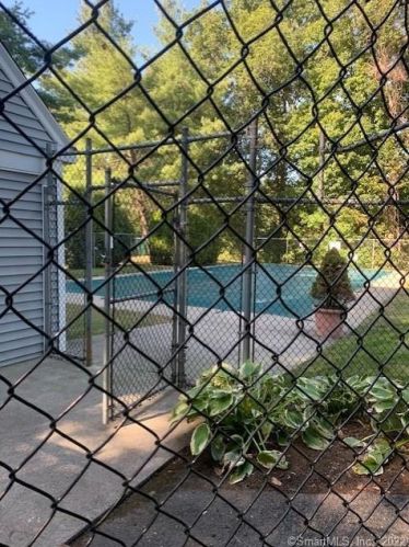 79 Wilton Crst, Wilton CT  06897-4000 exterior
