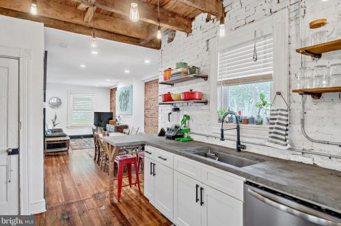 517 Juniata St, Lancaster PA  17602-4320 exterior