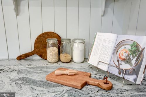 717 Vine St, Lancaster PA  17603-5539 exterior