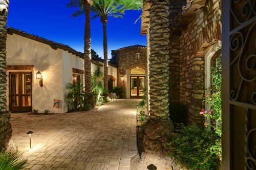 52805 Claret Cv, La Quinta, CA 92253-7305