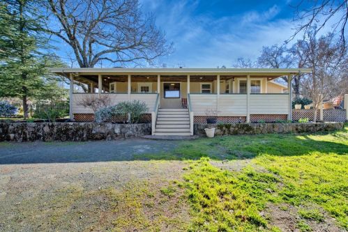 405 Newton Way, Angwin, CA 94508-9763