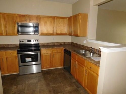 2228 Bigwood Trl, Atlanta GA  30349-9065 exterior