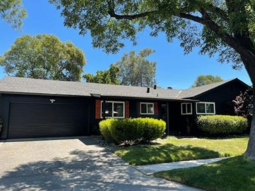 1710 Sherwood Ave, Modesto, CA 95350-4233