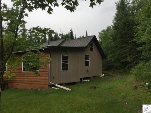 5785 River Rd, Orr, MN