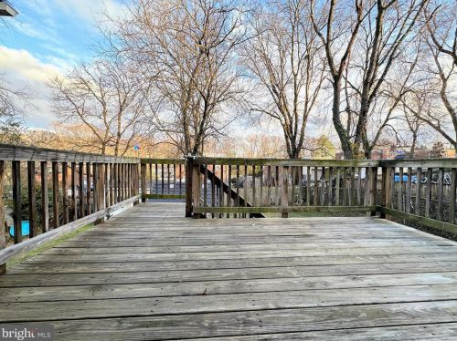 8455 12 Ave, Silver Spring MD 20903-3304 exterior