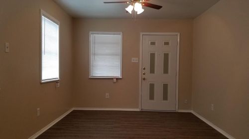 111 7 St, Richmond TX 77471-1973 exterior