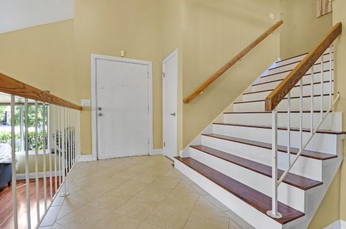 5679 Silver Leaf Rd, San Jose, CA 95138-1648