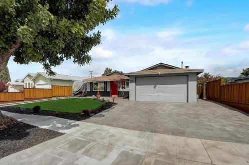 1484 Mount Shasta Dr, San Jose, CA 95127-4734