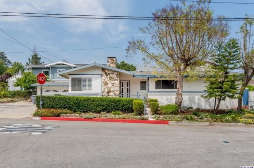 3961 Mayfield Ave, Glendale, CA 91214-2368