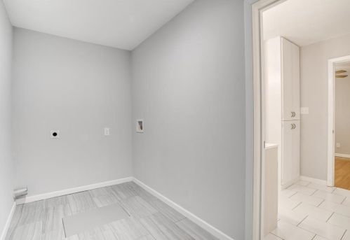 4029 Driskell Blvd, Fort Worth TX  76107-7207 exterior