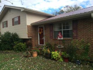 4558 Lee Dr, Cleveland, TN 37312-1641