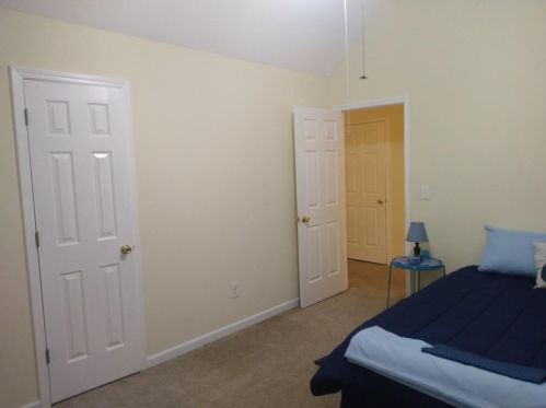 3414 Creekview Dr, Rex GA 30273-5039 exterior