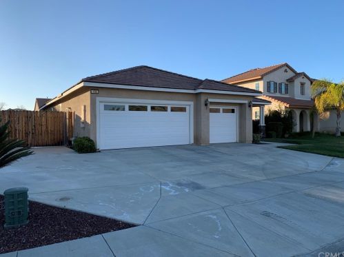 156 Fox Trotter Pl, San Jacinto, CA 92582-3243