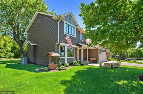 4213 Daniel Dr, Saint Paul, MN 55123-1979