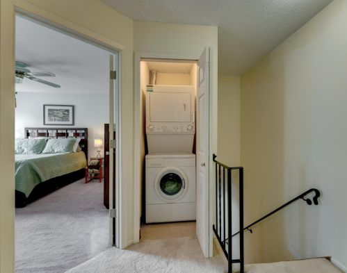 1613 Helmo Ave, Saint Paul MN  55128-5535 exterior