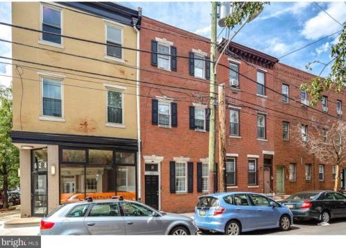 626 16th St, Philadelphia PA  19130-3421 exterior